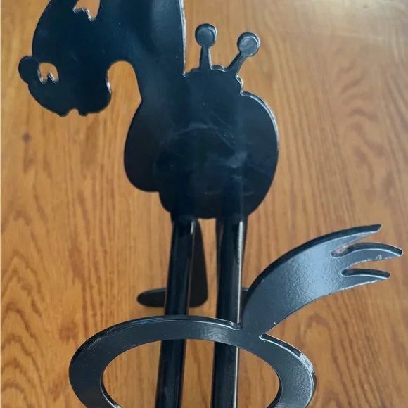 Black Metal Horse Silhouette Wine Holder - Picture 3 of 7